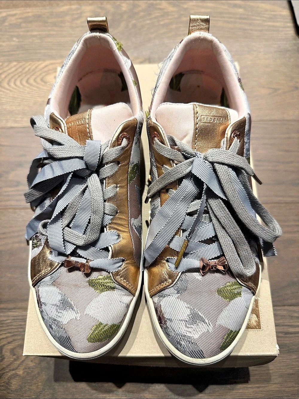 Ted Baker Zed Floral Sneakers Pink & Gold US 7